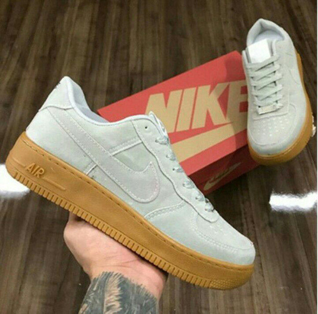 tenis nike feminino camurça