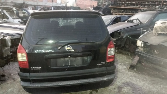 Safira 2.0 8v flex sucata pra retirada motor cambio lataria peças em geral - Foto 2