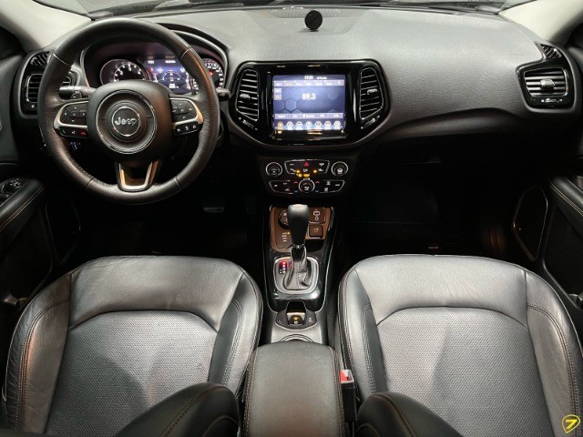 Jeep Compass Limited  - Foto 9
