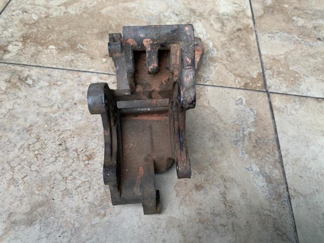 Suporte alternador /bomba de oleo gm s 10 2,0 original