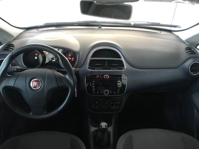 FIAT PUNTO ATTRACTIVE 1.4 FLEX MEC. 2013 - Foto 5