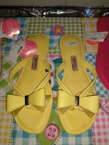 Chinelos Grendha Sense novos