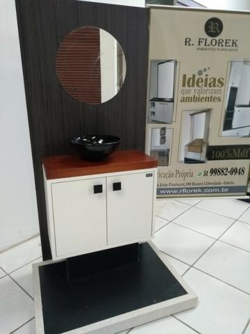 Conjunto de Banheiro Tampo em Madeira Maciça