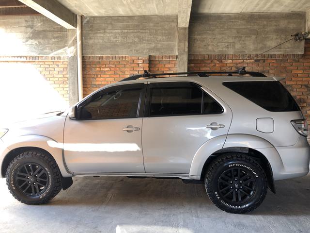 SW4 2013 diesel 7 lugares pneus BF novos - Foto 4