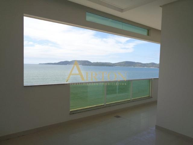 Apartamento, LA4056, 4 Suites sendo uma master, lazer completo, Frente mar em Meia Praia - Foto 2