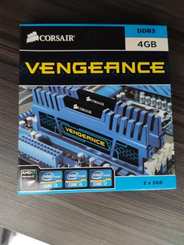 Memória RAM DDR3 Corsair 2x2GB 4GB