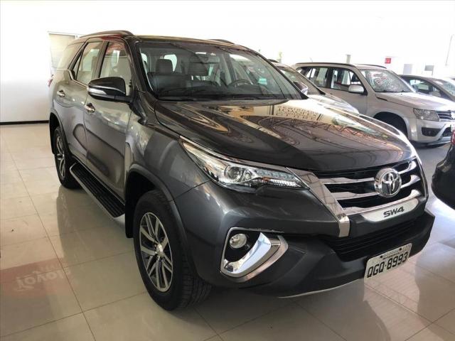 TOYOTA HILUX SW4 2.8 SRX 4X4 16V TURBO INTERCOOLER DIESEL 4P AUTOMÁTICO