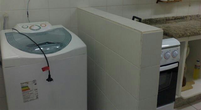 Itapema SC Alug. Apt. 2 dormitórios, 1 Suíte 50mts. do Mar - Foto 9