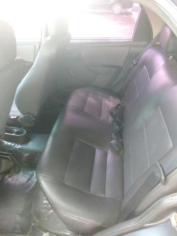 Vendo Celta LT 1.0 Flex modelo 2012 completo por R$ 16.700,0 - Foto 6