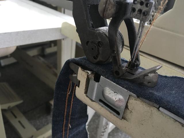 Máquina de costura - Foto 3