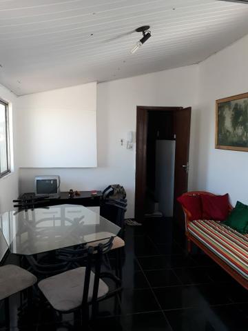 Apartamento 1/4 mobiliado em Itapuã