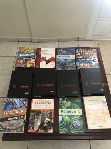 Livros do ensino médio