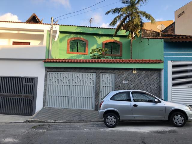 Sobrado + Edícula