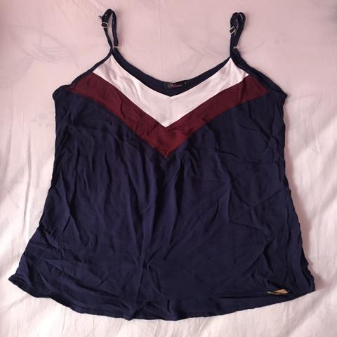 Roupas em estado novo - Foto 4
