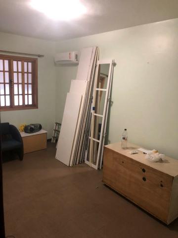 Casa 3 quartos 2 suítes Área externa atrás com mais 3 cômodos - Foto 12