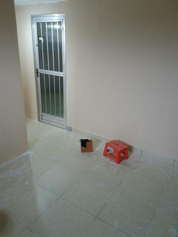 Vende - se um prédio composto por 5 casas - Foto 6