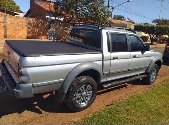 Boa oportunidade L200 4X4 2007 - Foto 3