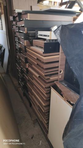 Estrutura nova MDF para Coworking ou trading- 30 operadores - Foto 2