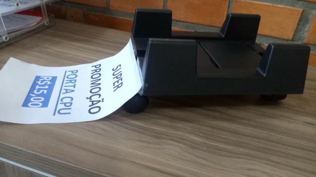 Item #45 - Suporte para CPU, com rodinhas preto