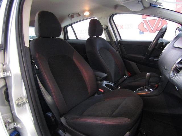 BRAVO 2011/2012 1.8 ABSOLUTE 16V FLEX 4P AUTOMATIZADO - Foto 15