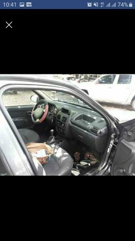 Renault clio - Foto 2