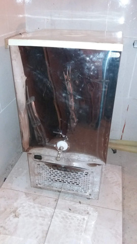 Resfriador de água p/fabricação de massas 100 lt. Maxfreezer. - Foto 2