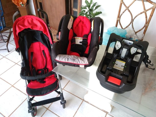 Kit com Carrinho + Bebê Conforto Solare Preto Tutti Baby | Submarino