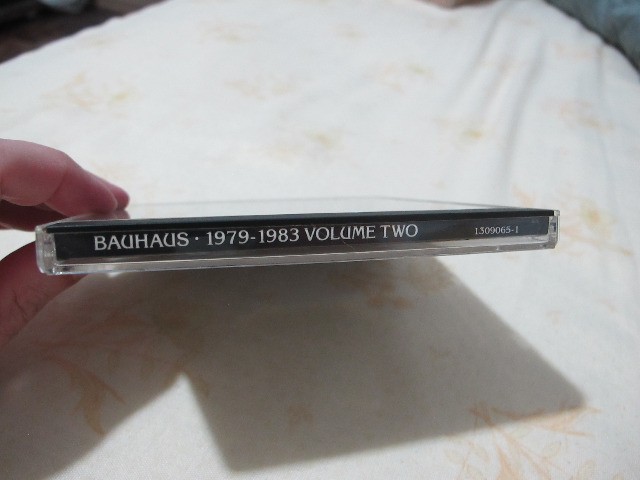 CD Bauhaus 1979-1983, Volume 2 (usado) - Rock Gótico - Anos 80 - Foto 5