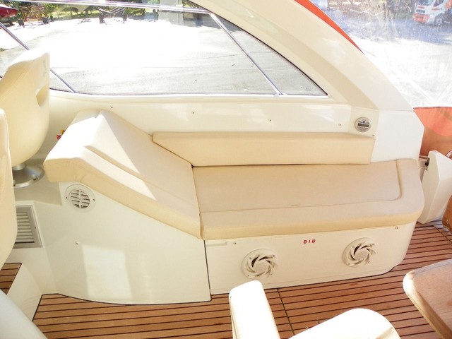 Beneteau 38 Ht com 2 x Volvo D4 300 - não Phantom 40 Sessa 36 40 Armatti - Foto 8