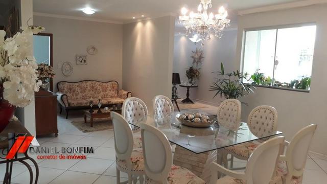 Apartamento amplo, primeiro andar e ótimo local no bairro Vila Rica - Foto 7