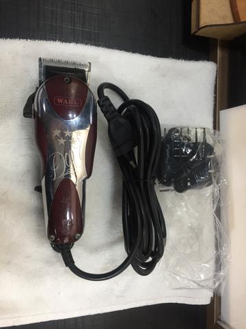 Máquina profissional whal magic clip