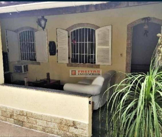 Excelente localização, com farto comércio e condução,primeira quadra. casa linear com dois - Foto 15