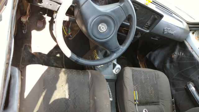 Chevette tá andando pra todo lado só tem o 2016 - Foto 3