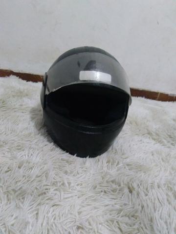 Capacete usado