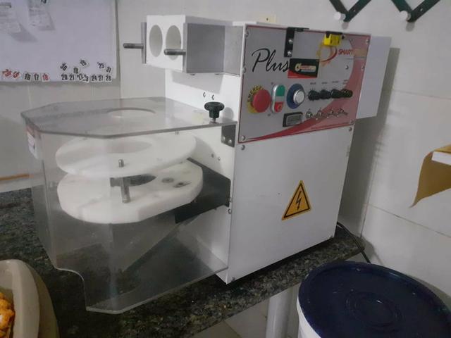 Máquina de salgados para festa
