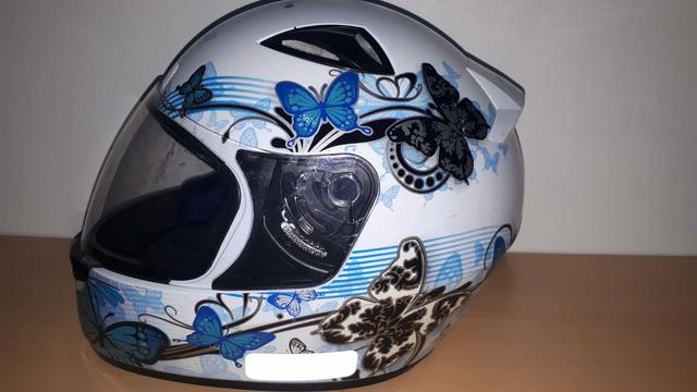 Capacete n° 58 - Foto 2