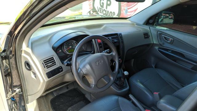 Tucson 2.0 GL 16V 142CV 2WD Gasilina Manual - 2009 - Foto 6