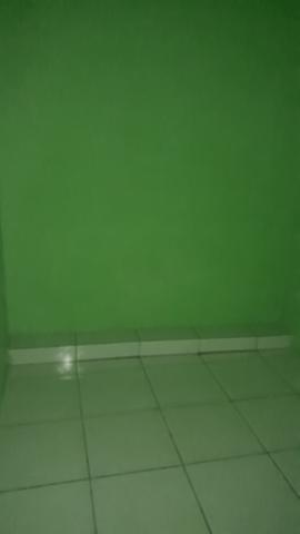 ALUGA-SE Casa com 01 quartos 350.00 Cabula - Foto 3