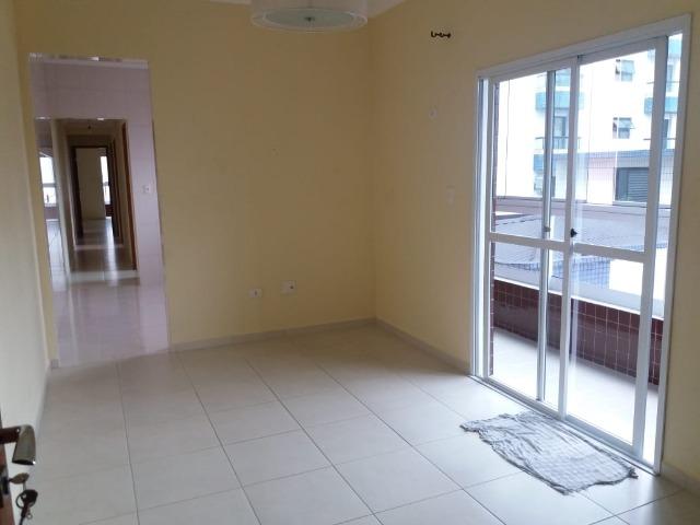 2 dormitórios , suite,piscina no coração da Guilhermina-1.990 pacote