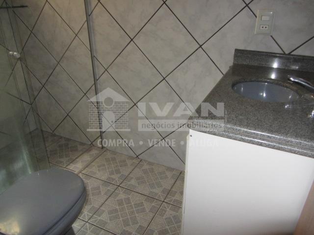 Casa para alugar com 3 dormitórios em Martins, Uberlândia cod:608152 - Foto 17