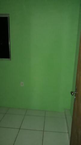 ALUGA-SE Casa com 01 quartos 350.00 Cabula - Foto 4