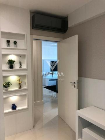 20 % ato, e saldo em 100 x , finamente mobiliado e decorado, 03 suítes!!! - Foto 2