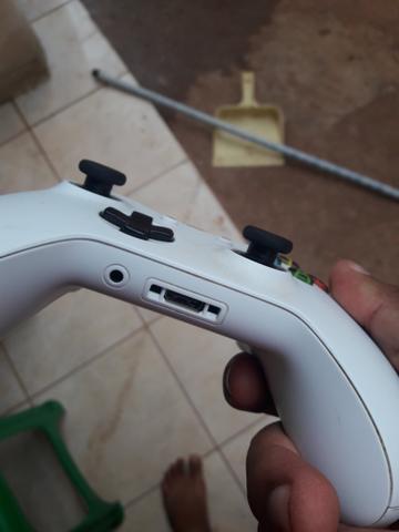 Controle Xbox One S + Bateria - Foto 6