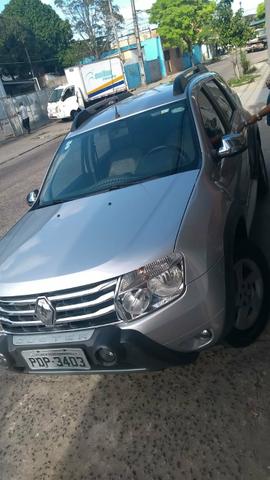 Duster 2015 com gás financiamos - Foto 2
