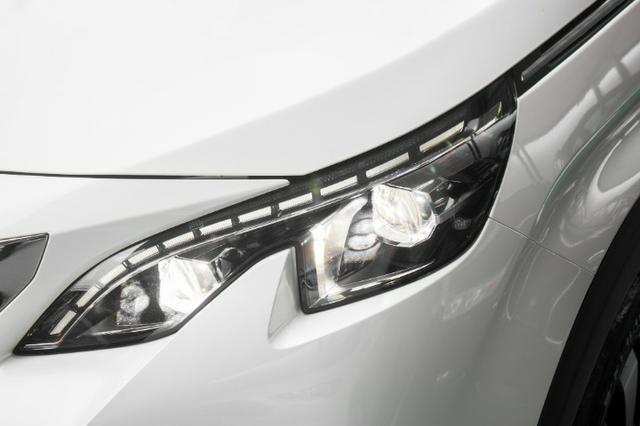 Peugeot 3008 TOP 2019 - Foto 10
