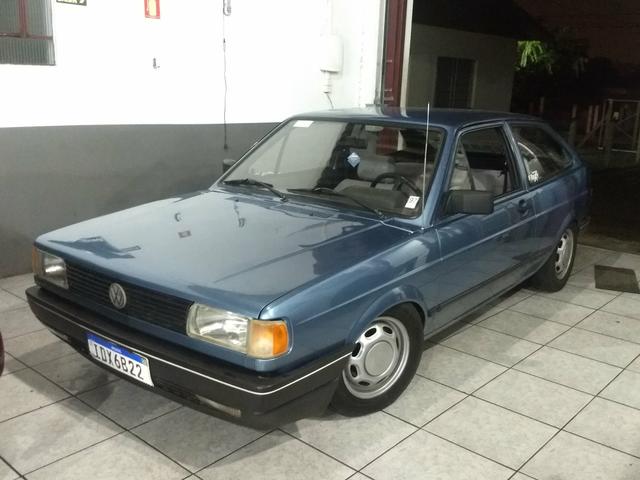Rodas de cl com calotas novas nem usei - Foto 4