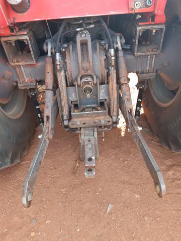 Trator Massey Ferguson MF650 Ano 1994 Com lâmina Tatu - Foto 5