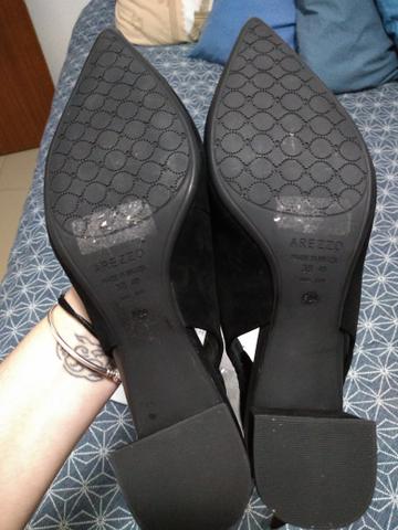 Sapato modelo Nina Arezzo - Tamanho 38 - Foto 2