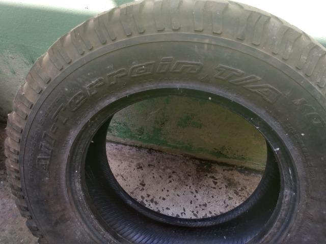4 Pneu aro 16 para caminhonete