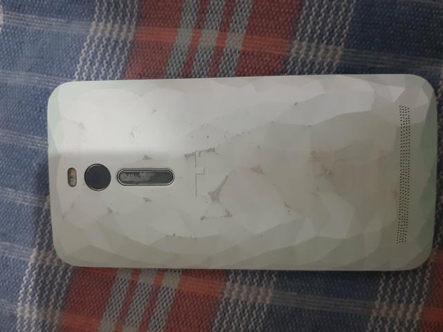 Zenfone Asus 2 deluxe 128 gb - Foto 4